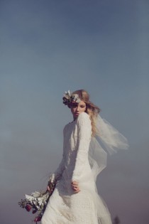 wedding photo - To Veil Or To Feather? That is the Question.