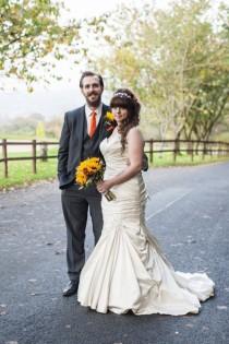 wedding photo - Halloween and Autumn Themed Wedding