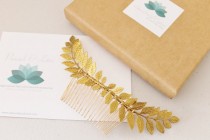 wedding photo - Melanie Grecian Gold tone brass leaf hair comb