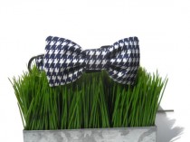 wedding photo - Dog Bow Tie in Navy and White Houndstooth Print for Small to Large Dogs