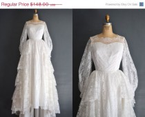 wedding photo - SALE - 40% OFF 1950s wedding dress / vintage 60s wedding dress / Morena