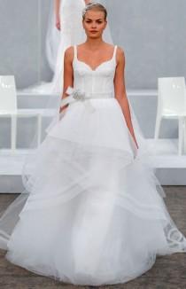 wedding photo - Monique Lhuillier's Picture-Perfect Spring 2015 Bridal Collection: "An Ethereal Daydream"