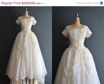 wedding photo - SALE - 40% OFF Aurora / 50s wedding dress / vintage 1950s wedding dress