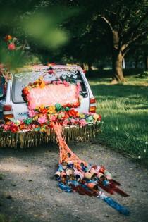 wedding photo - The Fine Art Of The Getaway Car