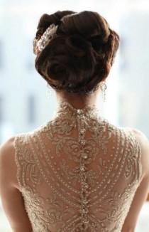 wedding photo - All About The Back: Wedding Dress Details