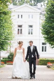 wedding photo - Ländlich-rustikale Hochzeit auf Gut Kump