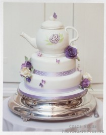 wedding photo - Breathtaking Cakes..how They Did It??!!