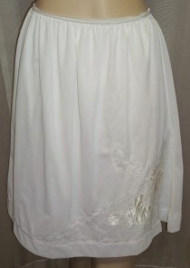 wedding photo - Vintage Movie Star White Nylon Half Slip Lace XX Large Floral