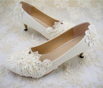 wedding photo - Flat Wedding Shoes, Lace Bridal Shoes, Pearl Wedding Shoes, Bridesmaid Shoes, Flowers Wedding Shoes, Pearl Bridal Shoes, Height Heel Shoes