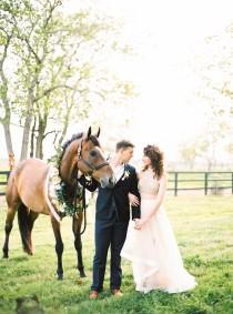 wedding photo - Romantic Southern Equestrian Inspired Wedding Ideas - Wedding Sparrow 