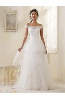 wedding photo -  Alfred Angelo Wedding Dresses Style 8506