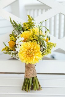 wedding photo - Vendor Spotlight – Petal Flower Company
