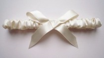 wedding photo - Cloud nine silk garter