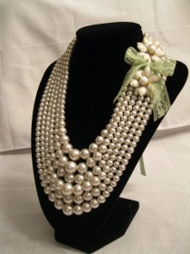 wedding photo - Simple Elegance- Vintage Pearl Bead Necklace With Green Ribbon Tie