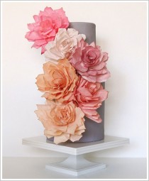 wedding photo - DIY: Paper Rose Cake