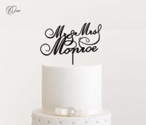 wedding photo - Custom name Mr and Mrs wedding cake topper by Oxee, personalized cake toppers