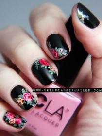wedding photo - 9 Flirty (and Fun!) Floral Manicures