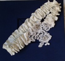 wedding photo -  Wedding leg garter, Wedding Garter , Ribbon Garter , Wedding Accessory, İvory Lace accessories, Bridal garter