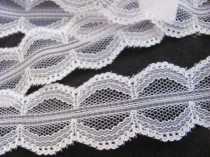 wedding photo - Vintage White Scallop Lace Sewing Trim - 1" Inch Wide  - 2 Yards Total 