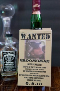 wedding photo - Customizable Will You Be My Groomsman Bottle Tag