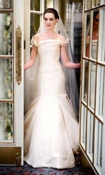 wedding photo - Emma Allen (Anne Hathaway) Wearing Vera Wang (style 11456) In The Movie, 'Bride Wars'