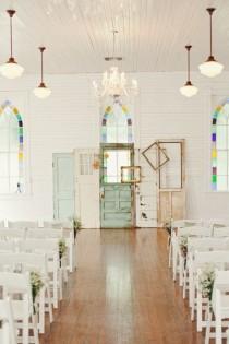 wedding photo - Aisle Style – 20 Delightful Doors