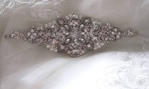 wedding photo - Wedding Bridal Jeweled Beaded Crystal Embellishment Sash Belt Brooch Applique