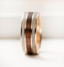 wedding photo - Mens wedding band Mens gold wedding ring with wood and antler