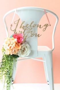 wedding photo - Welcome To The Weekend! Friday Link Love!