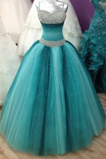 wedding photo - Top 10 Myths About Quinceanera Dresses!