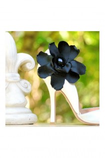 wedding photo - Shoe Clips Luxurious Black. White Ivory Blue Red Shoe Clip. Sophisticated Couture Bride Bridal Bridesmaid Party Gift, Gothic Goth Noir Heels