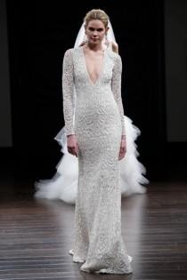 wedding photo - Naeem Khan Spring 2016 Sheath Bridal Dress With Floral Scallop Beaded Embroidery