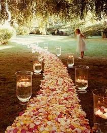 wedding photo - *Fall* In Love With Autumn: Top 8 Wedding Trends For Fall