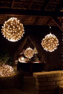 wedding photo - 27 Incredible DIY Christmas Lights Decorating Projects