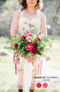 wedding photo - 6 Wow-Worthy Bouquets!