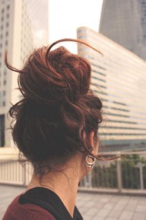 wedding photo - QUIZ: What Kind Of Bun Should You Be Rocking In Your Hair This Spring?