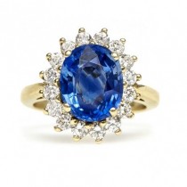 wedding photo - Decadent Sapphire Diamond Ring