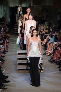 wedding photo - Last Looks: Yesterday's Runway at Givenchy, Jason Wu and Nicole Miller