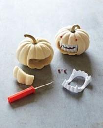 wedding photo - DECK THE HOLIDAY'S: DIY FANGED PUMPKINS TO MAKE!