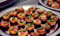 wedding photo - 35 Super Tasty Fall Appetizers For Your Wedding Day 