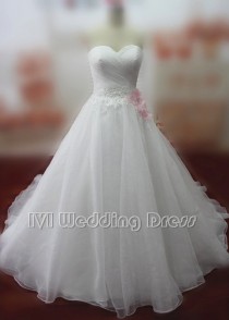 wedding photo -  real sample wedding dress A-line bridal gown