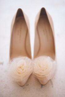 wedding photo - Top 10 Nude Wedding Shoes