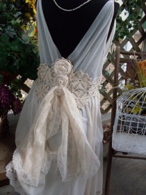 wedding photo - Wedding Dress Vintage Shabby Chic Gypsy Boho