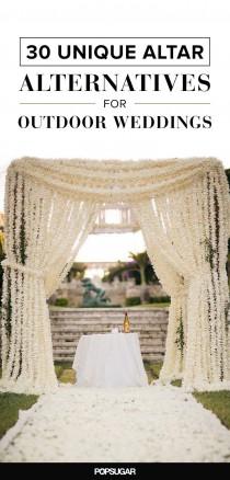 wedding photo - 30 Unique Altar Alternatives For Outdoor Weddings