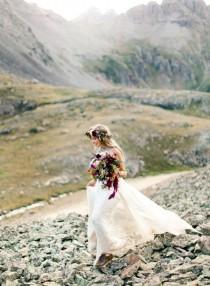 wedding photo - 19 Incredibly Beautiful Floral Crowns For Fall Weddings