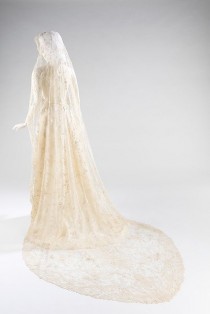wedding photo - The Metropolitan Museum Of Art - Wedding Veil