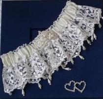 wedding photo -  Wedding leg garter, Wedding Garter ,Garter, Bridal Garter ,İvory Lace Garter, Bridal Accessory,Wedding Accessory