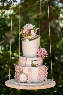 wedding photo - Hanging, Floating And Upside Down Wedding Cakes We Love