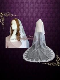 wedding photo - Cathedral Length Lace Mantilla Veil 