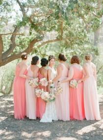 wedding photo - Just Peachy Wedding Details We Love